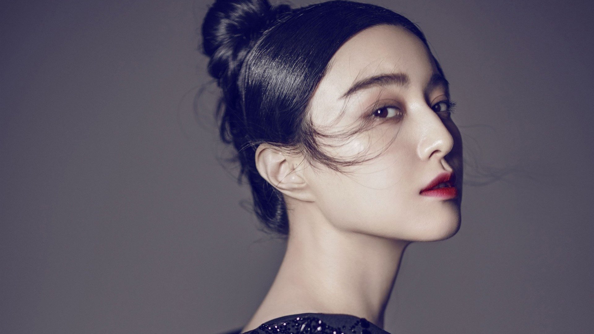 九游娱乐官网 (JIUYOU)-库里为慈善拍摄宣传片呼吁环保，库里慈善事业